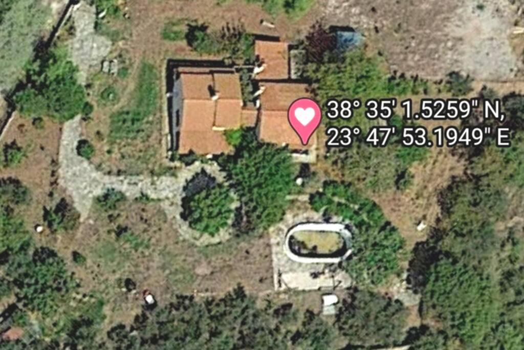 Αρχοντικο Στουσ Προποδεσ Του Ορουσ Διρφυσ Villa Loutsa  Kültér fotó